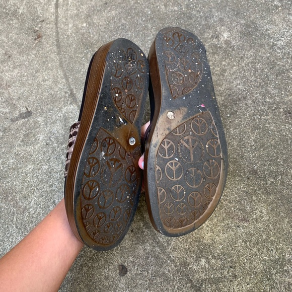 Donald J Pliner Fifi Slides - Picture 8 of 9